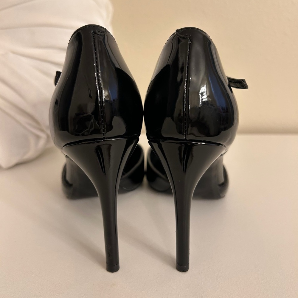 CALVIN KLEIN Roya Black Patent Two-Piece Pumps - Picture 5 of 8